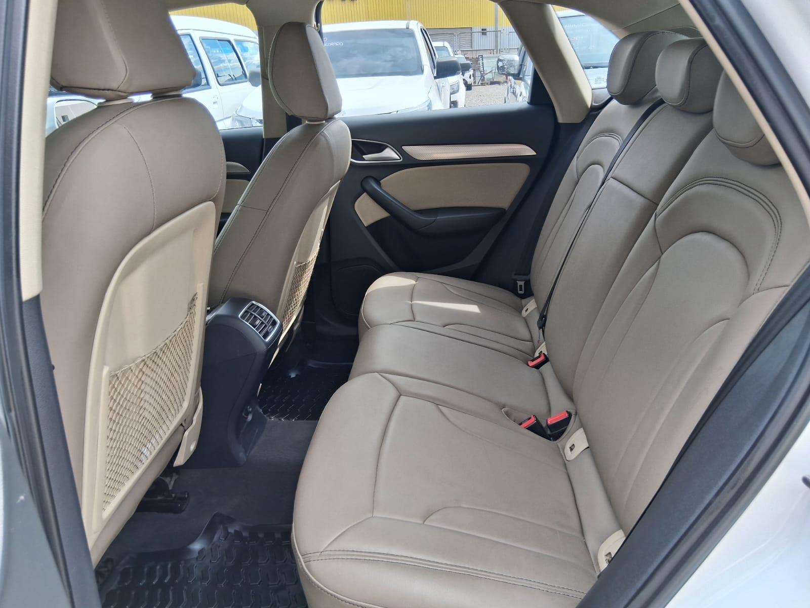 Audi Q3 - foto 10