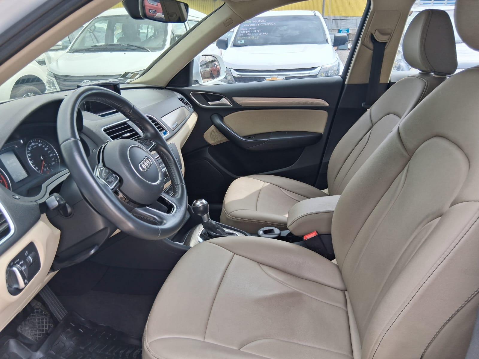 Audi Q3 - foto 13