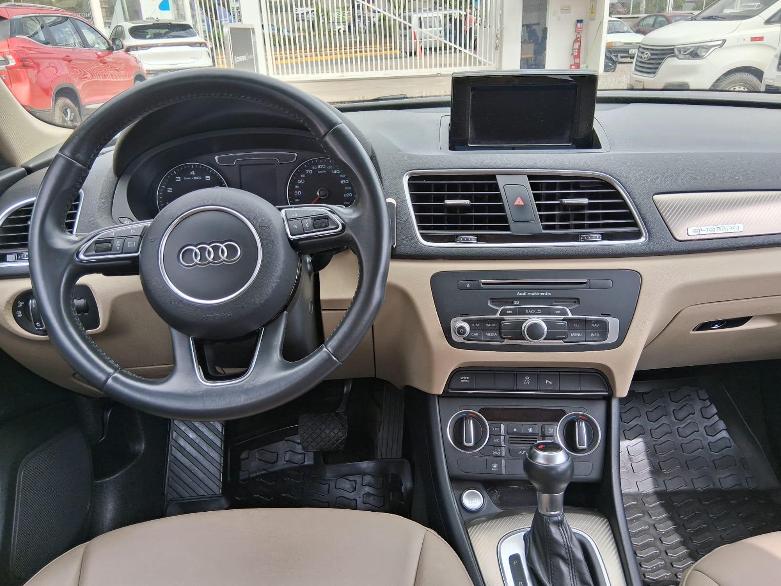 Audi Q3 - foto 14