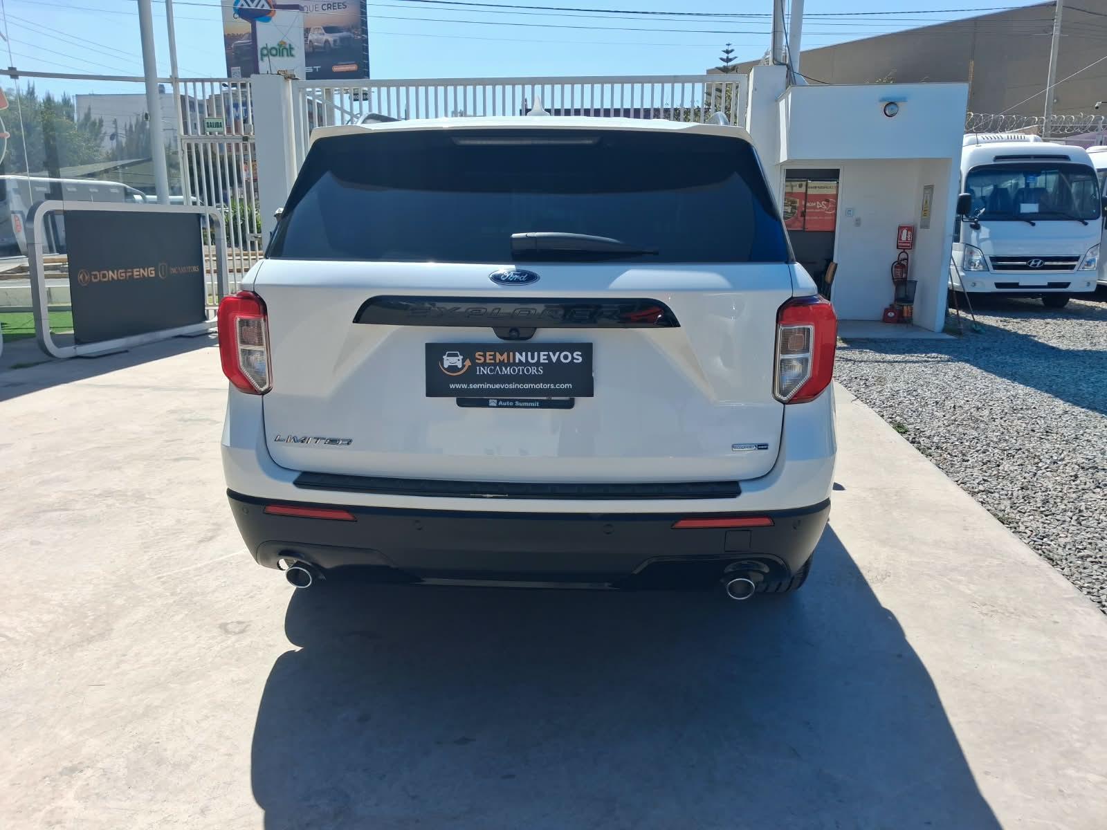 Ford Explorer - foto 7