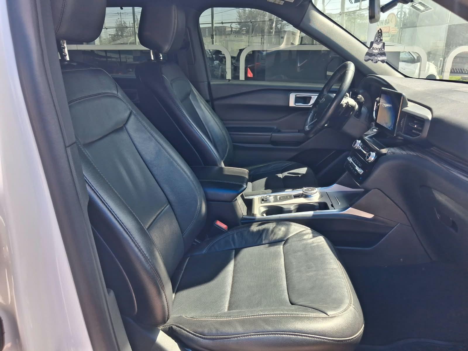 Ford Explorer - foto 12