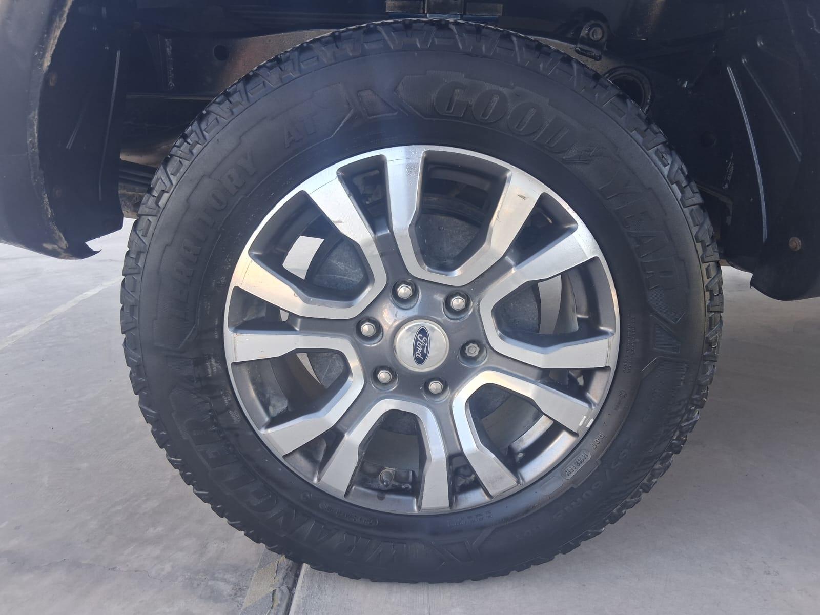 Ford Ranger - foto 9