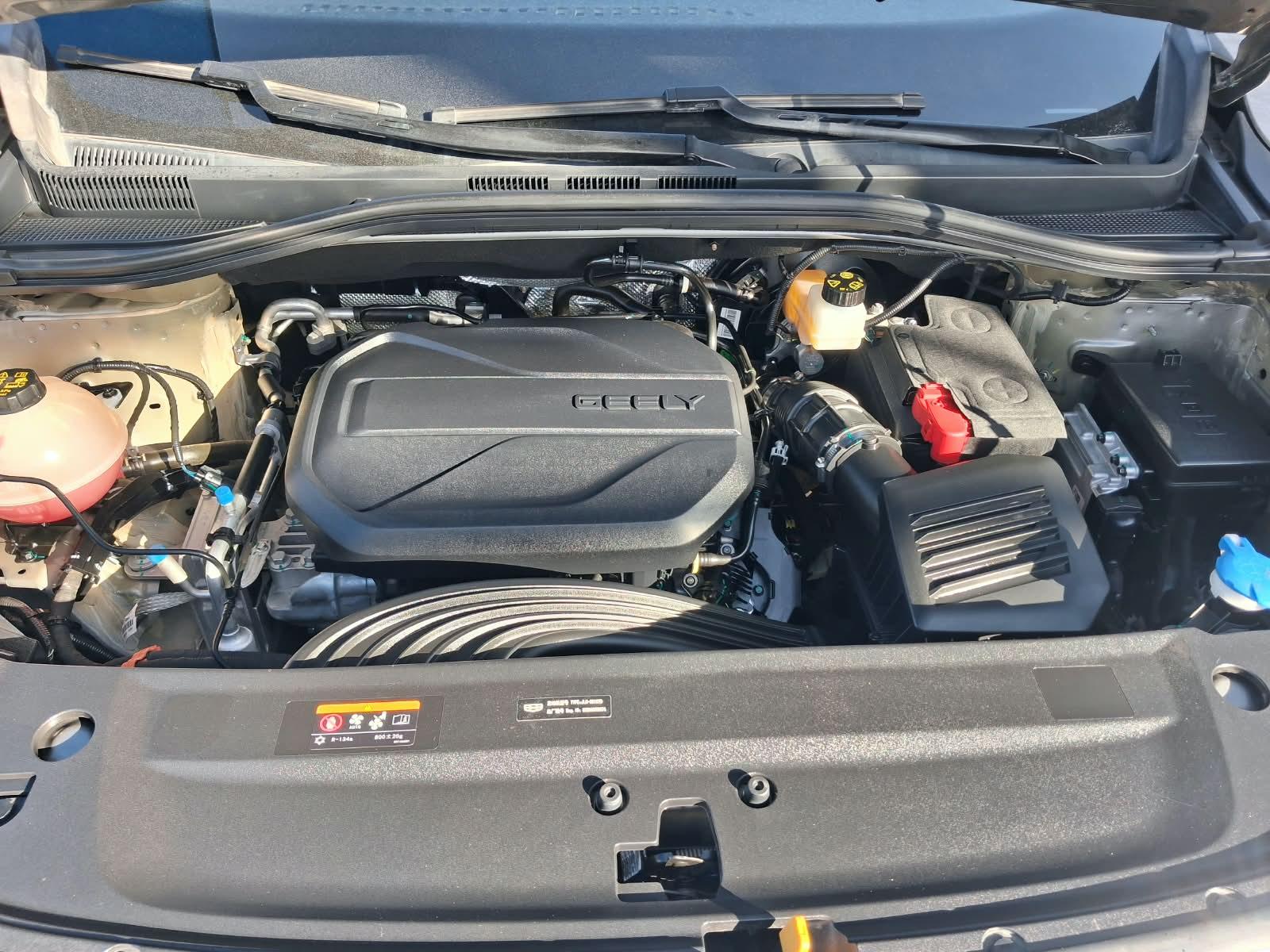 Geely Okavango - foto 15
