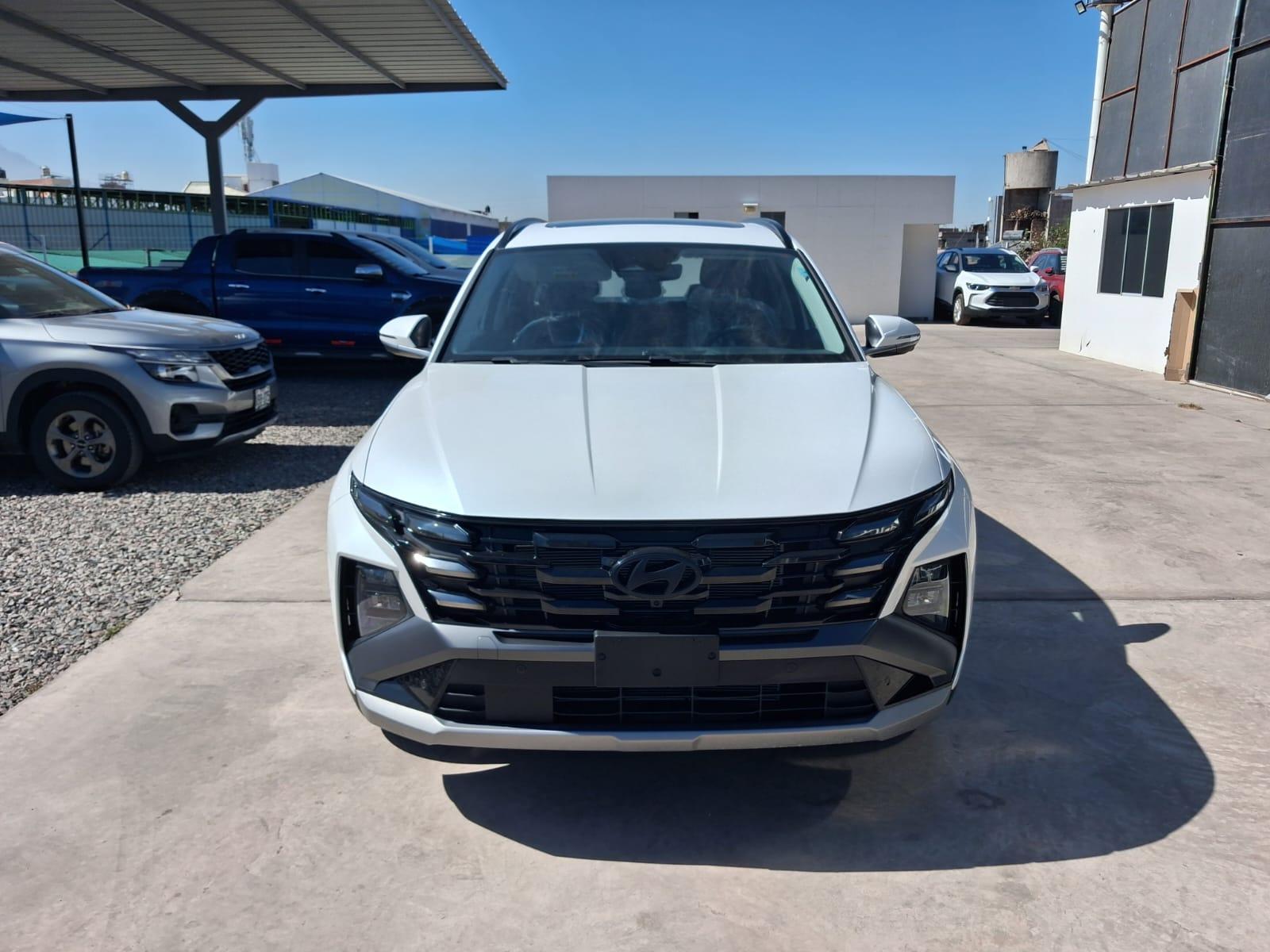 Hyundai Tucson - foto 2