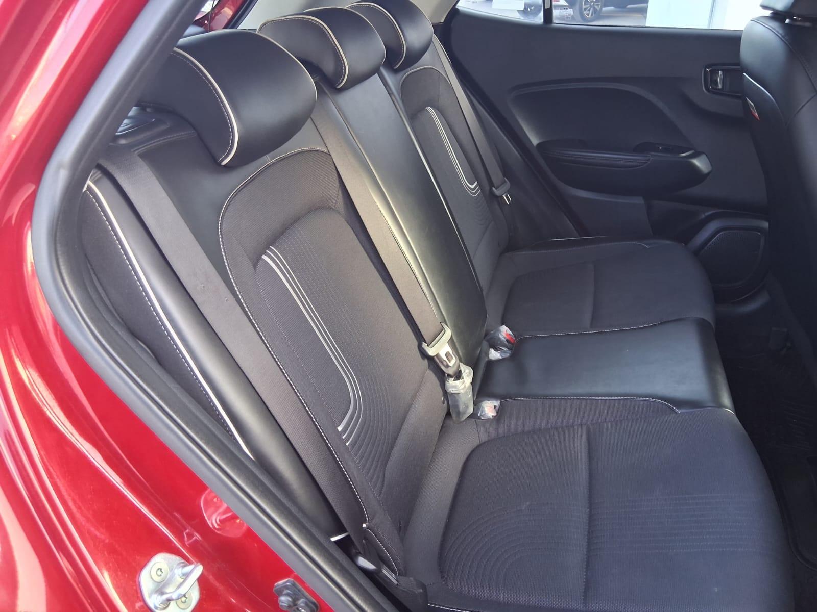 Hyundai Venue - foto 10