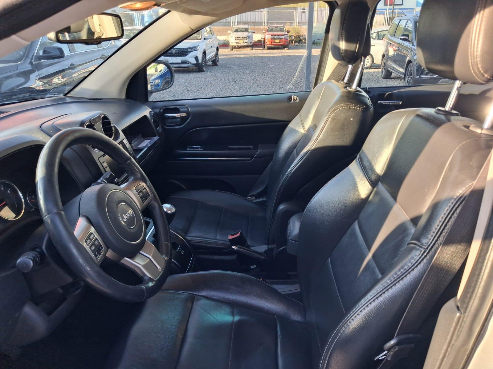 Jeep Compass - foto 12
