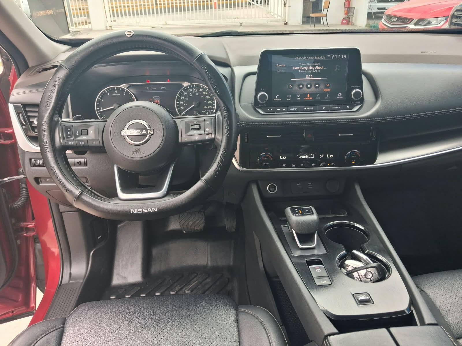 Nissan Xtrail - foto 14