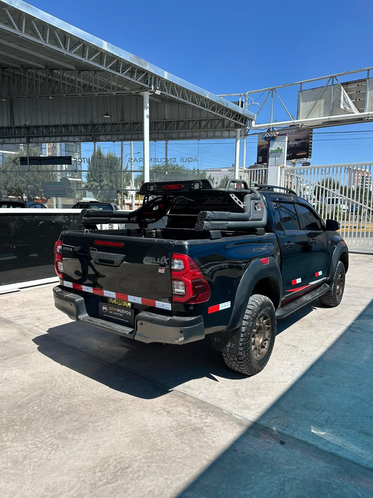 Toyota Hilux - foto 5